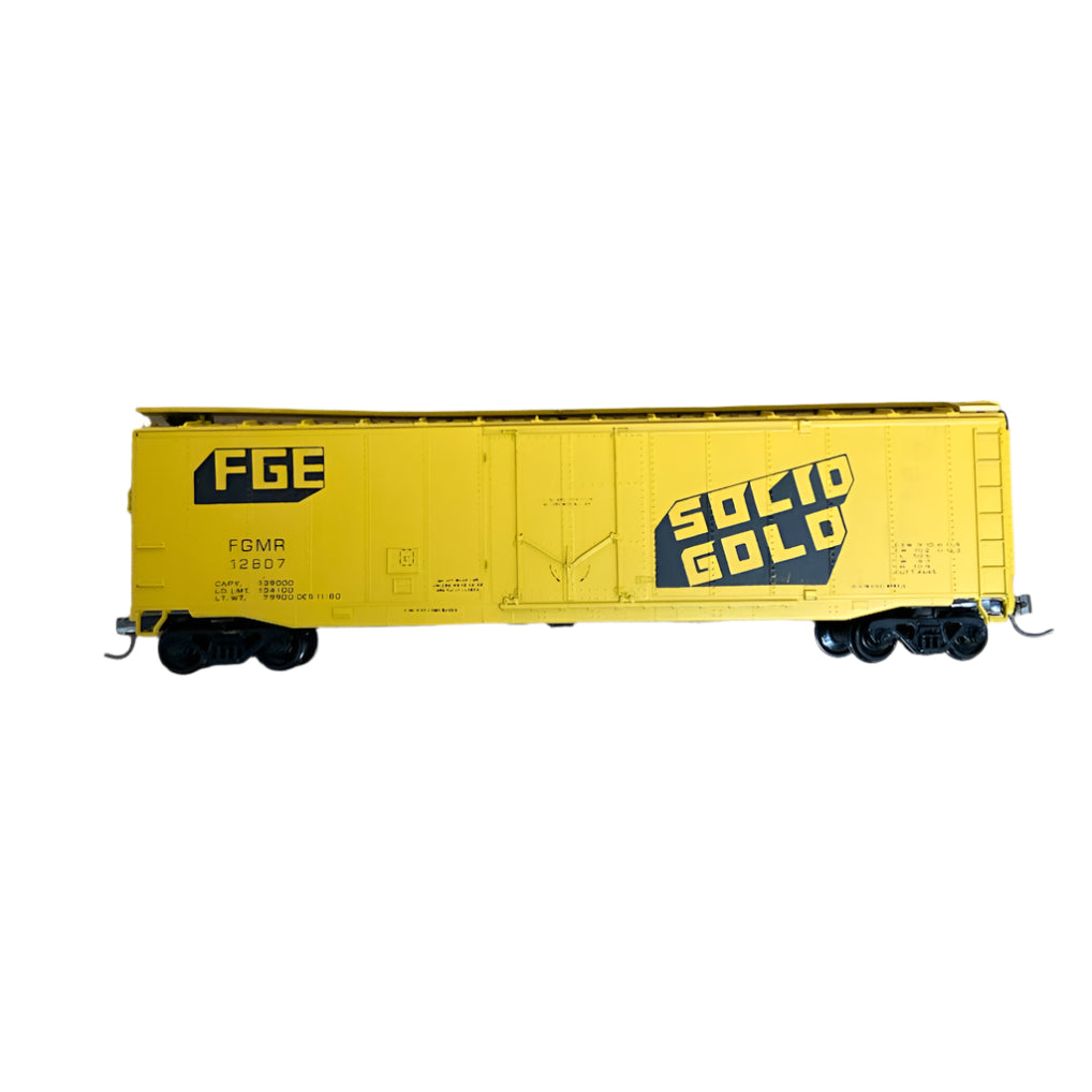 HO MODEL TRAINS