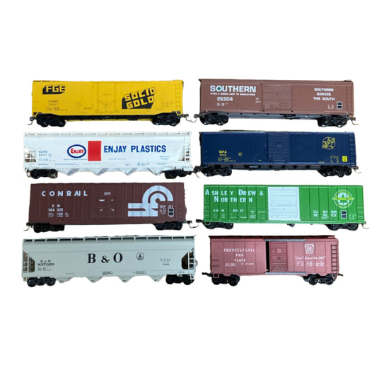 HO MODEL TRAINS